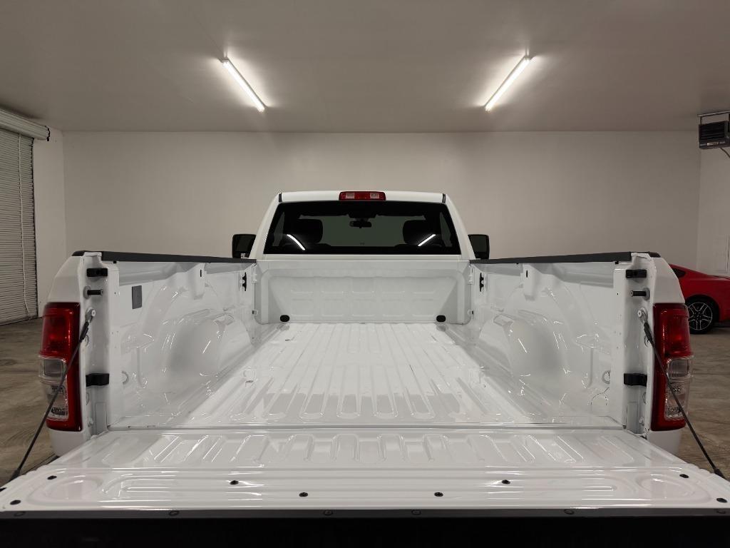 RAM 2500 ST 4WD 2024