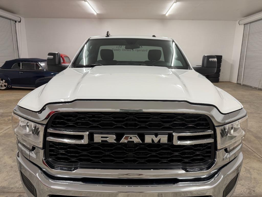 RAM 2500 ST 4WD 2024