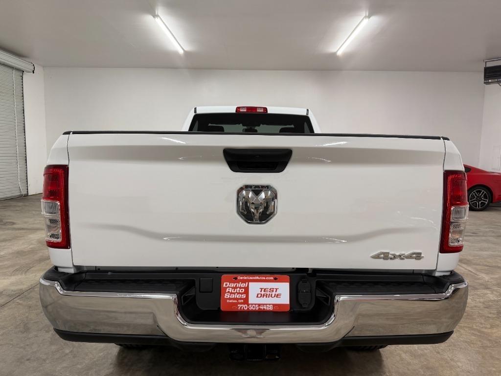 RAM 2500 ST 4WD 2024