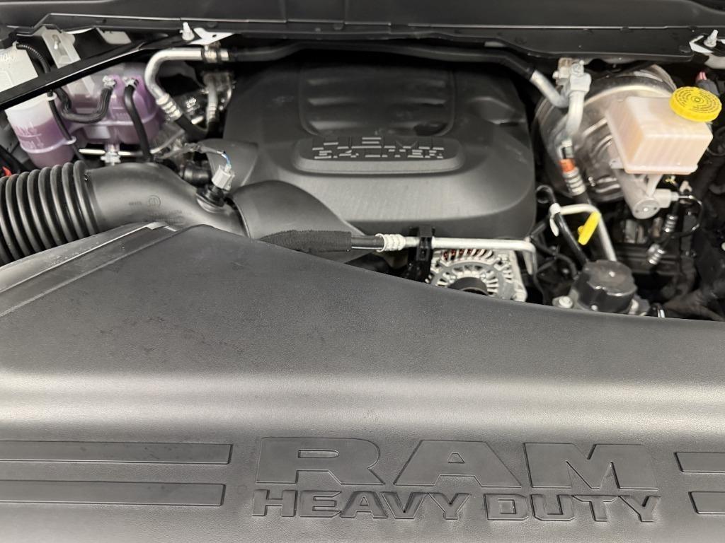 RAM 2500 ST 4WD 2024