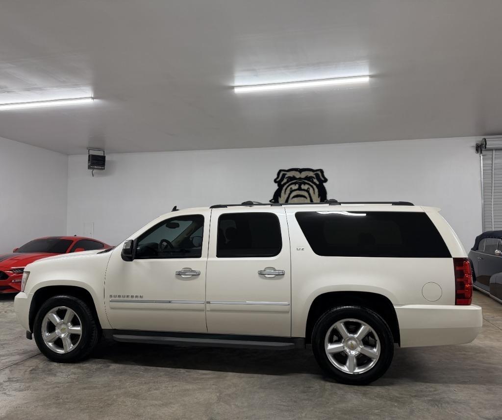 Chevrolet Suburban LTZ 1500 2WD 2013