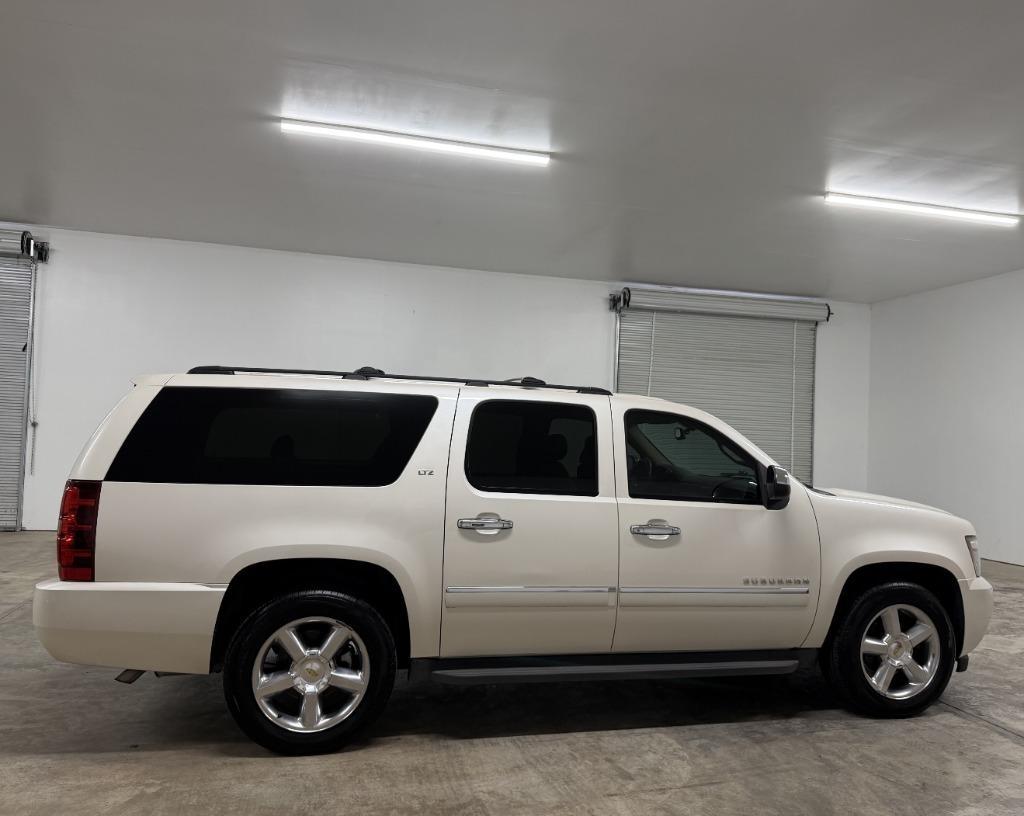 Chevrolet Suburban LTZ 1500 2WD 2013