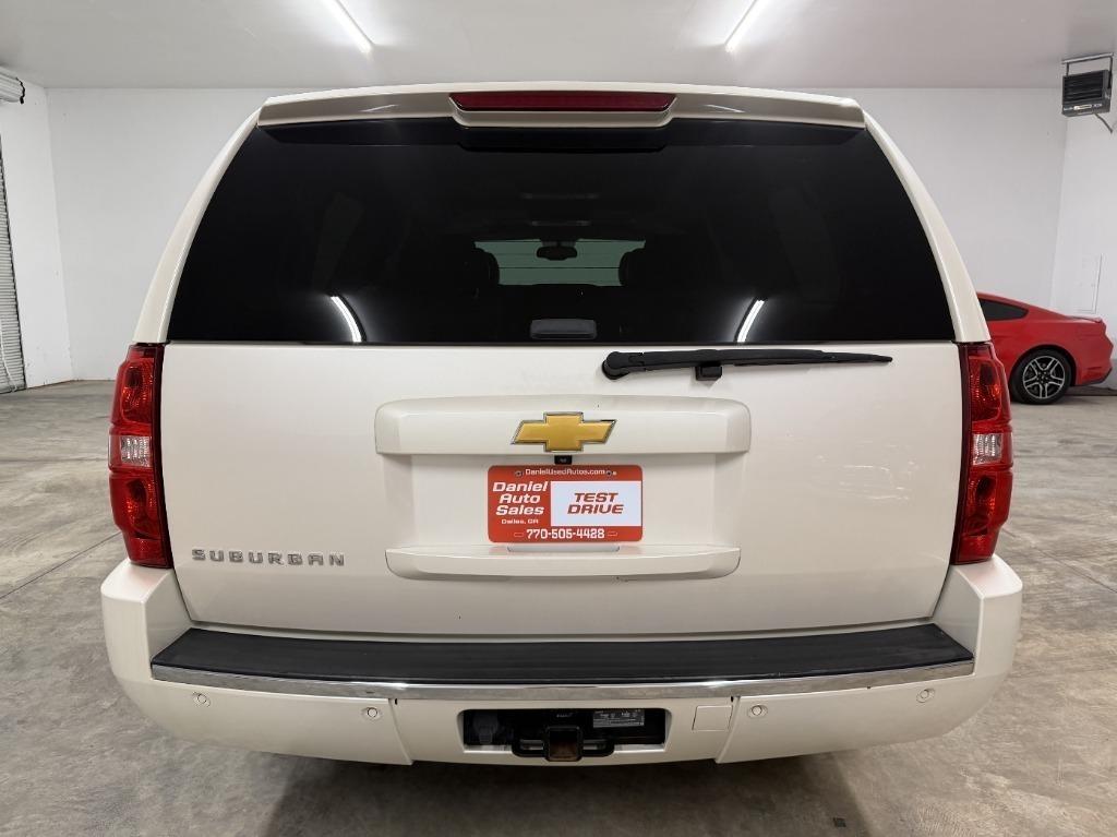 Chevrolet Suburban LTZ 1500 2WD 2013