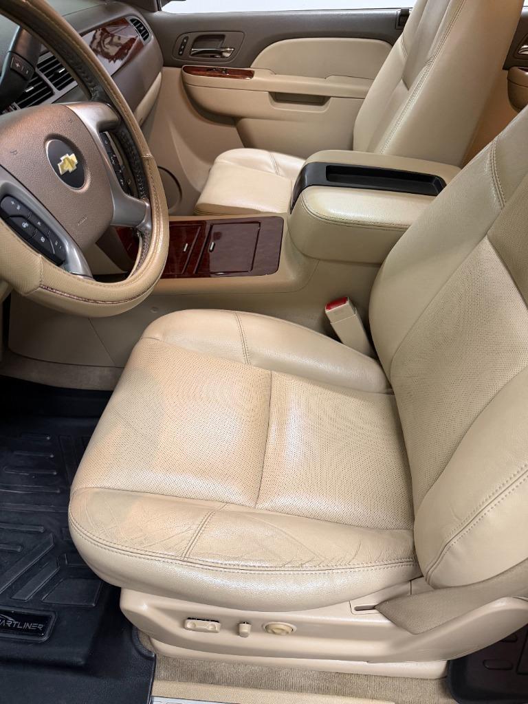 Chevrolet Suburban LTZ 1500 2WD 2013