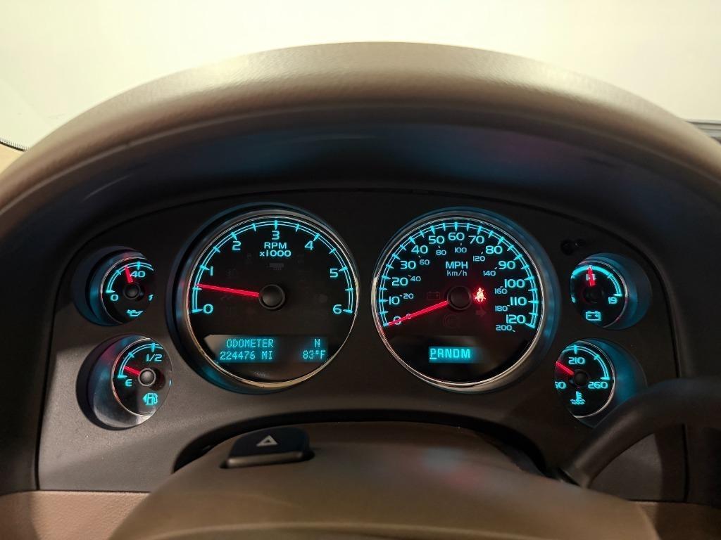 Chevrolet Suburban LTZ 1500 2WD 2013