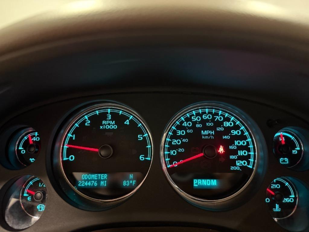 Chevrolet Suburban LTZ 1500 2WD 2013