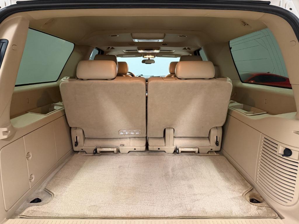 Chevrolet Suburban LTZ 1500 2WD 2013