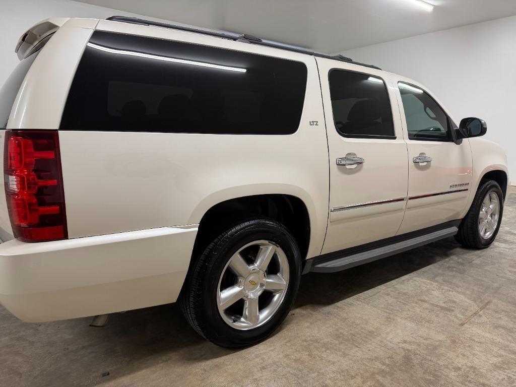 Chevrolet Suburban LTZ 1500 2WD 2013