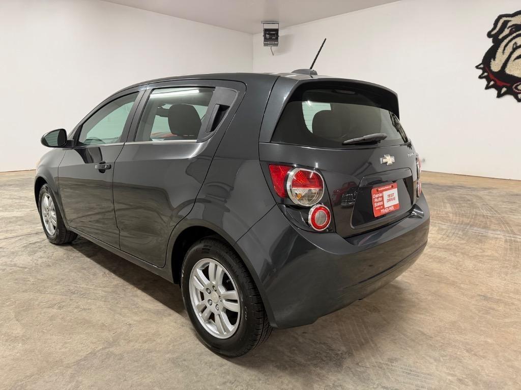 Chevrolet Sonic LT Auto 5-Door 2015