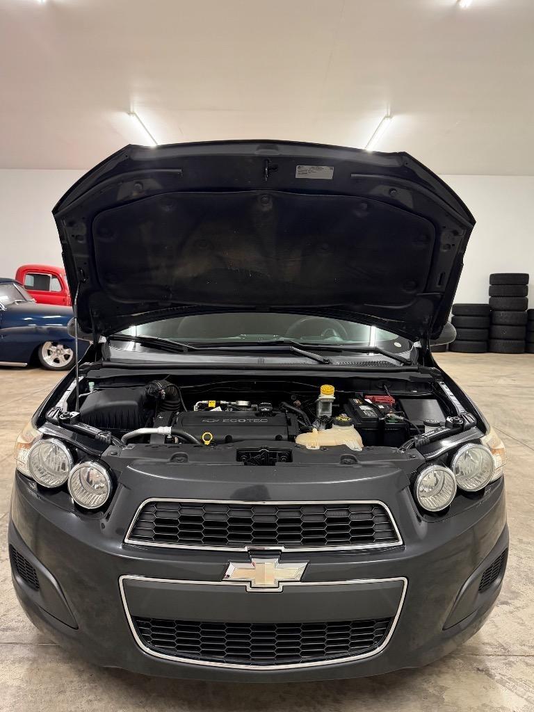 Chevrolet Sonic LT Auto 5-Door 2015