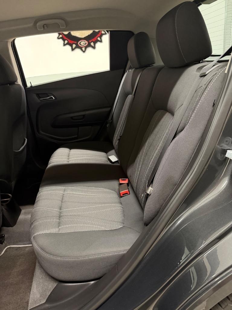 Chevrolet Sonic LT Auto 5-Door 2015