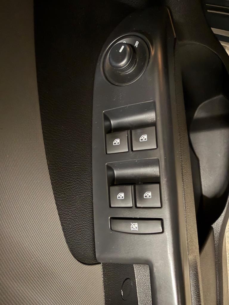 Chevrolet Sonic LT Auto 5-Door 2015