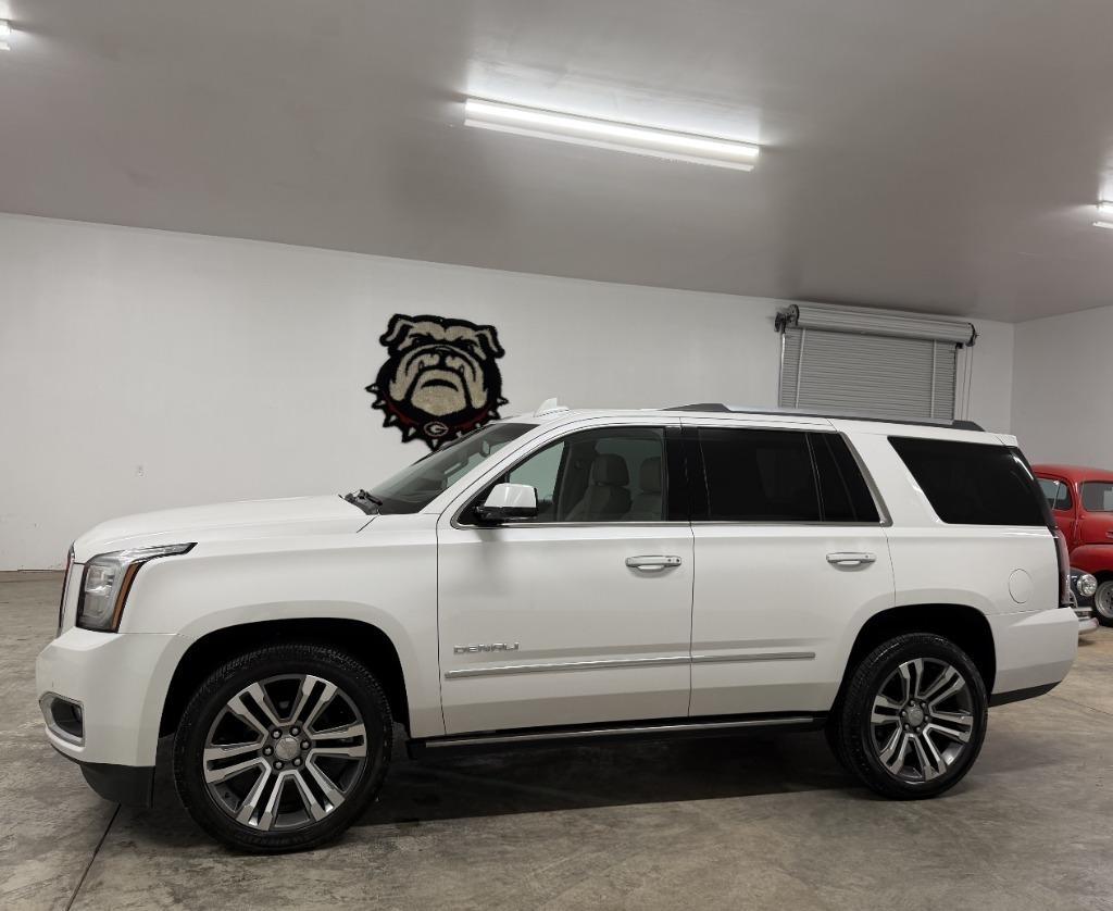 GMC Yukon Denali 4WD 2020