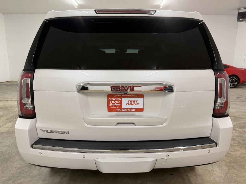 GMC Yukon Denali 4WD 2020