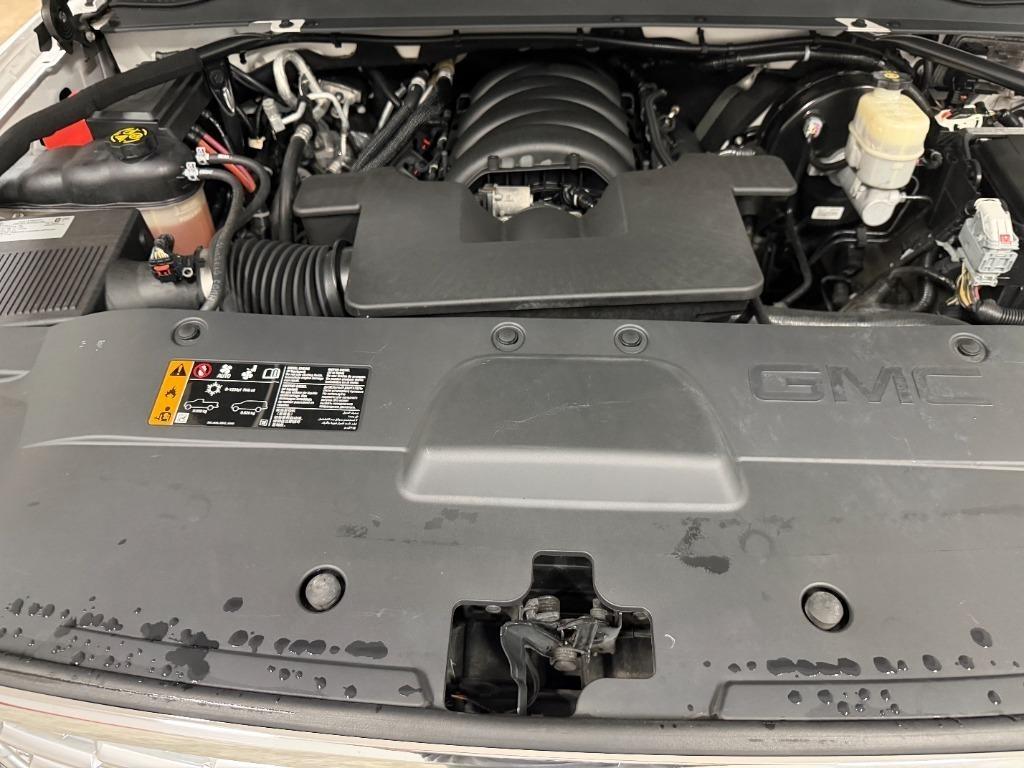 GMC Yukon Denali 4WD 2020