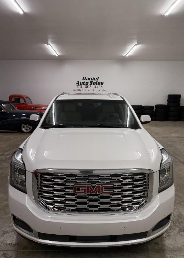 GMC Yukon Denali 4WD 2020