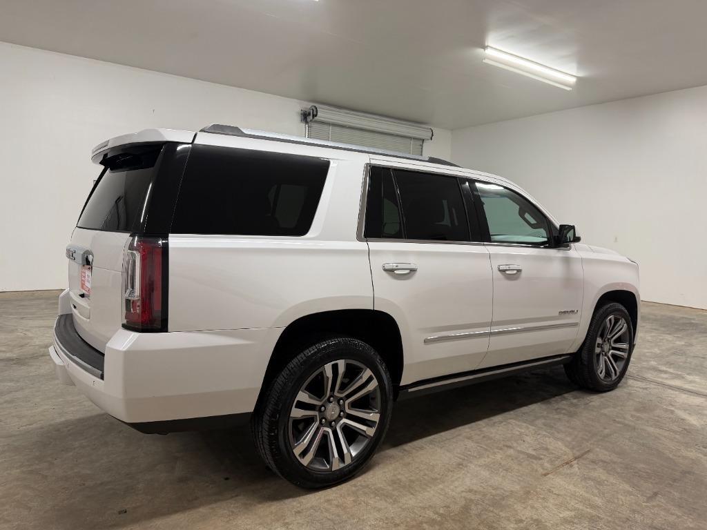 GMC Yukon Denali 4WD 2020