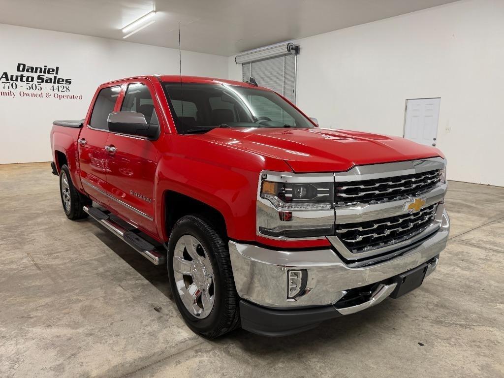 Chevrolet Silverado 1500 LTZ Crew Cab 4WD 2017