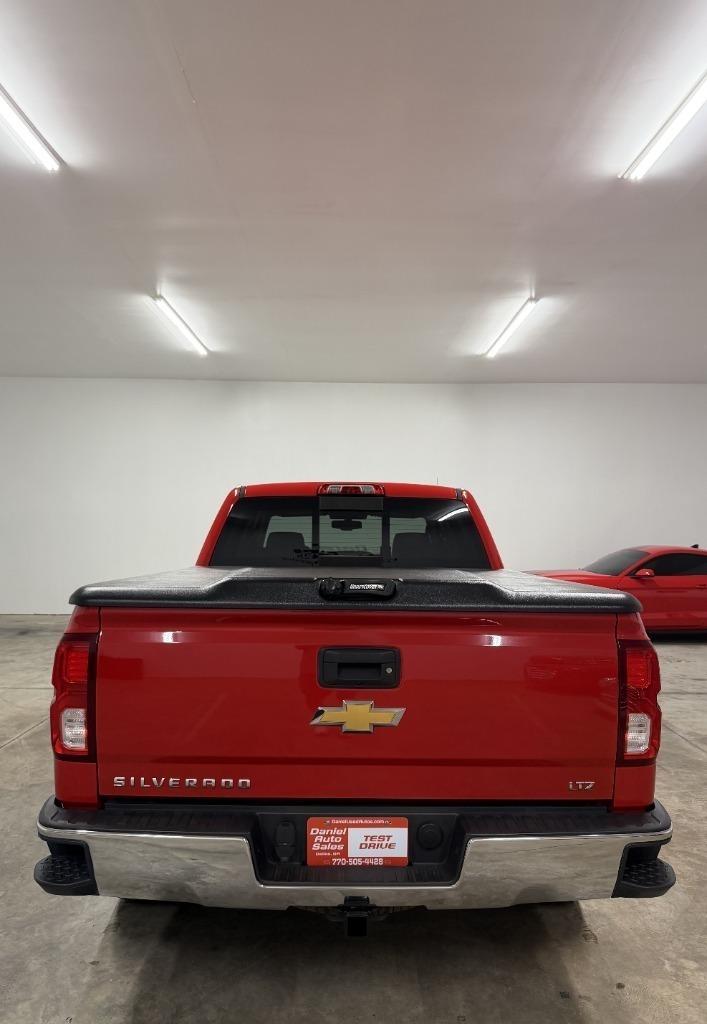 Chevrolet Silverado 1500 LTZ Crew Cab 4WD 2017