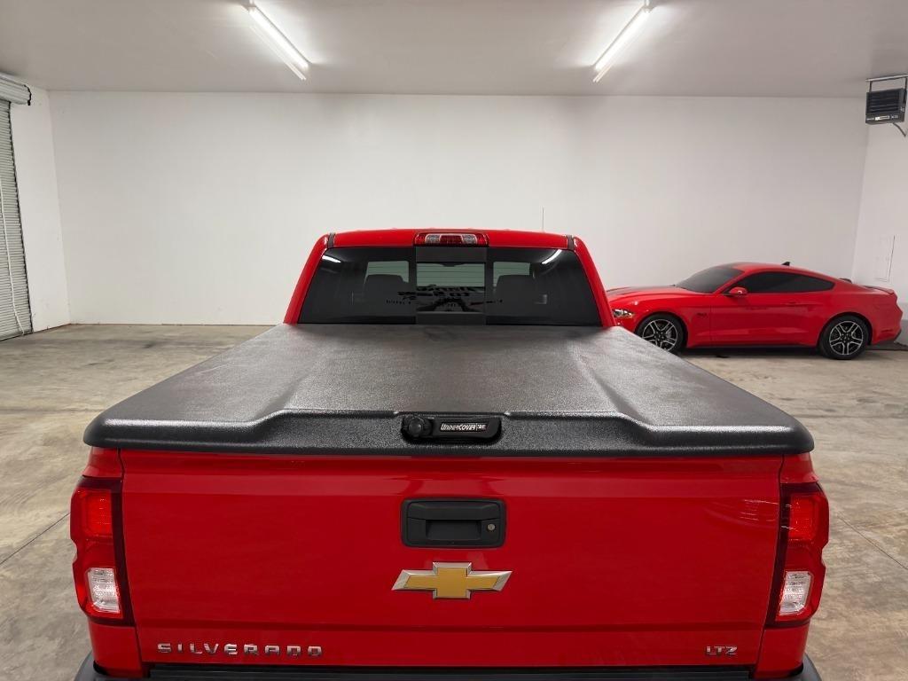 Chevrolet Silverado 1500 LTZ Crew Cab 4WD 2017