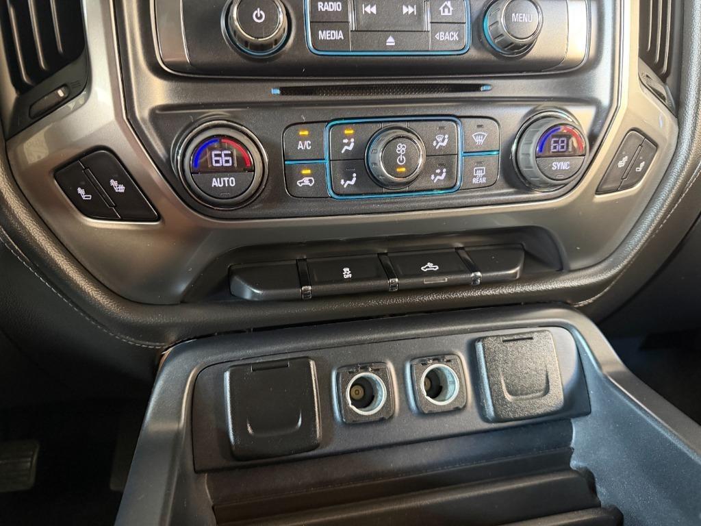 Chevrolet Silverado 1500 LTZ Crew Cab 4WD 2017