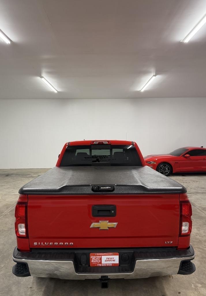 Chevrolet Silverado 1500 LTZ Crew Cab 4WD 2017