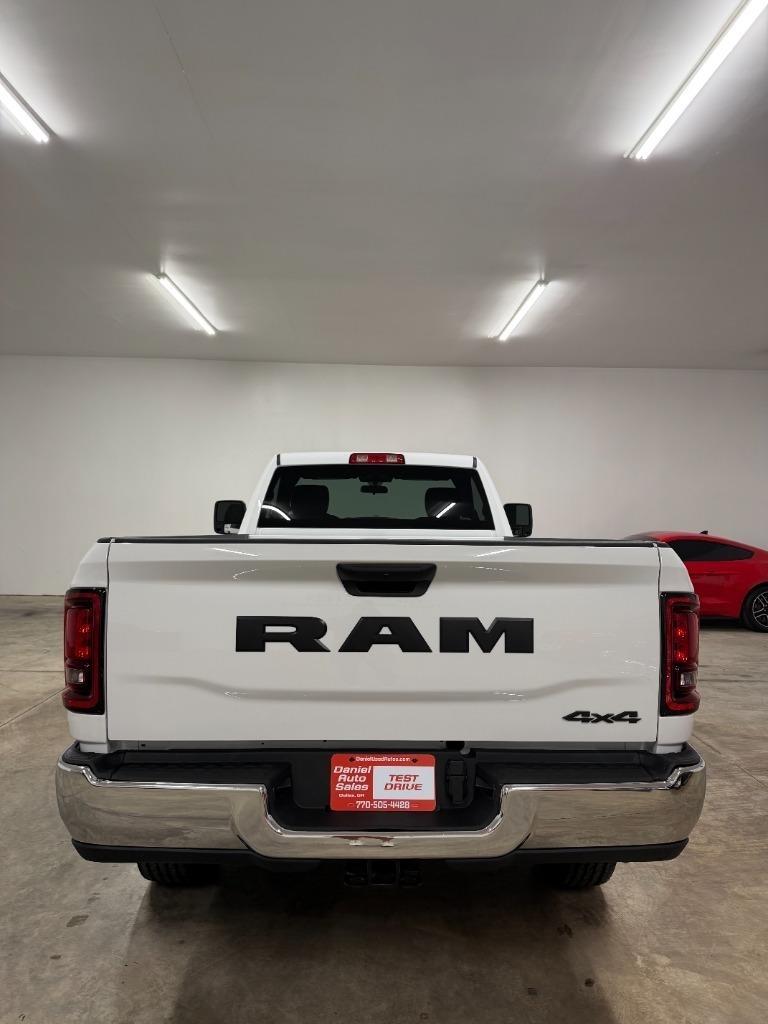 RAM 2500 ST 4WD 2024