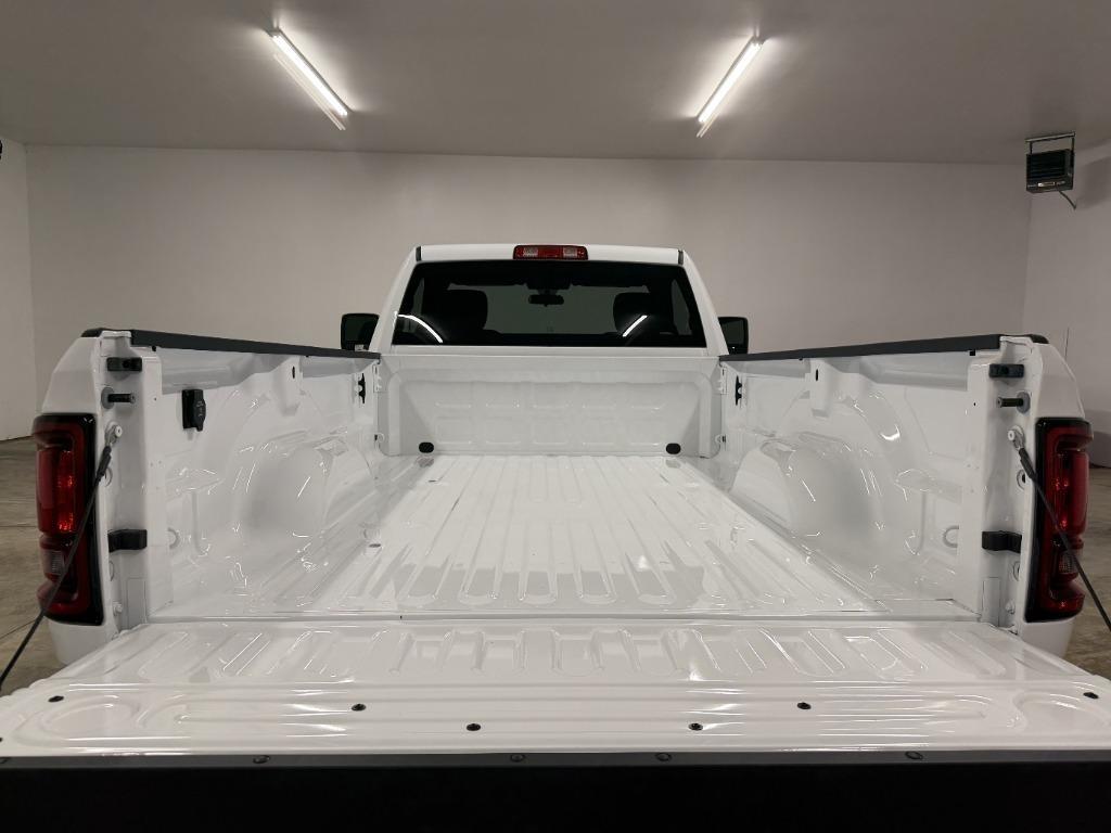 RAM 2500 ST 4WD 2024
