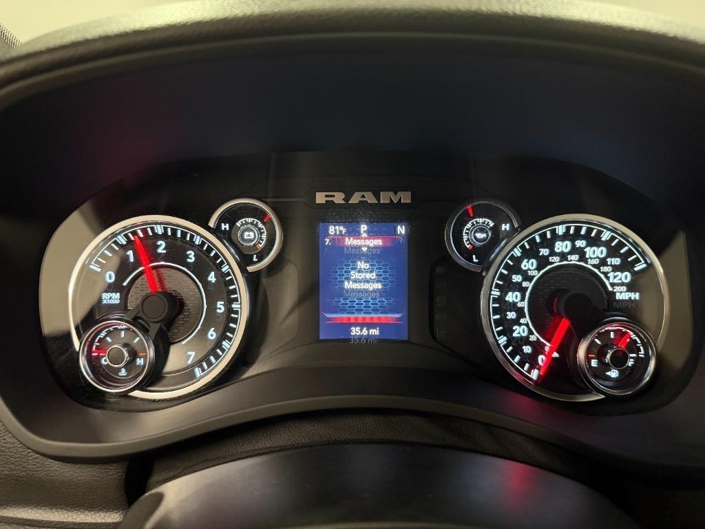 RAM 2500 ST 4WD 2024