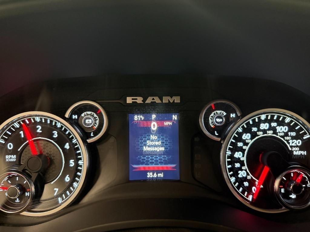 RAM 2500 ST 4WD 2024