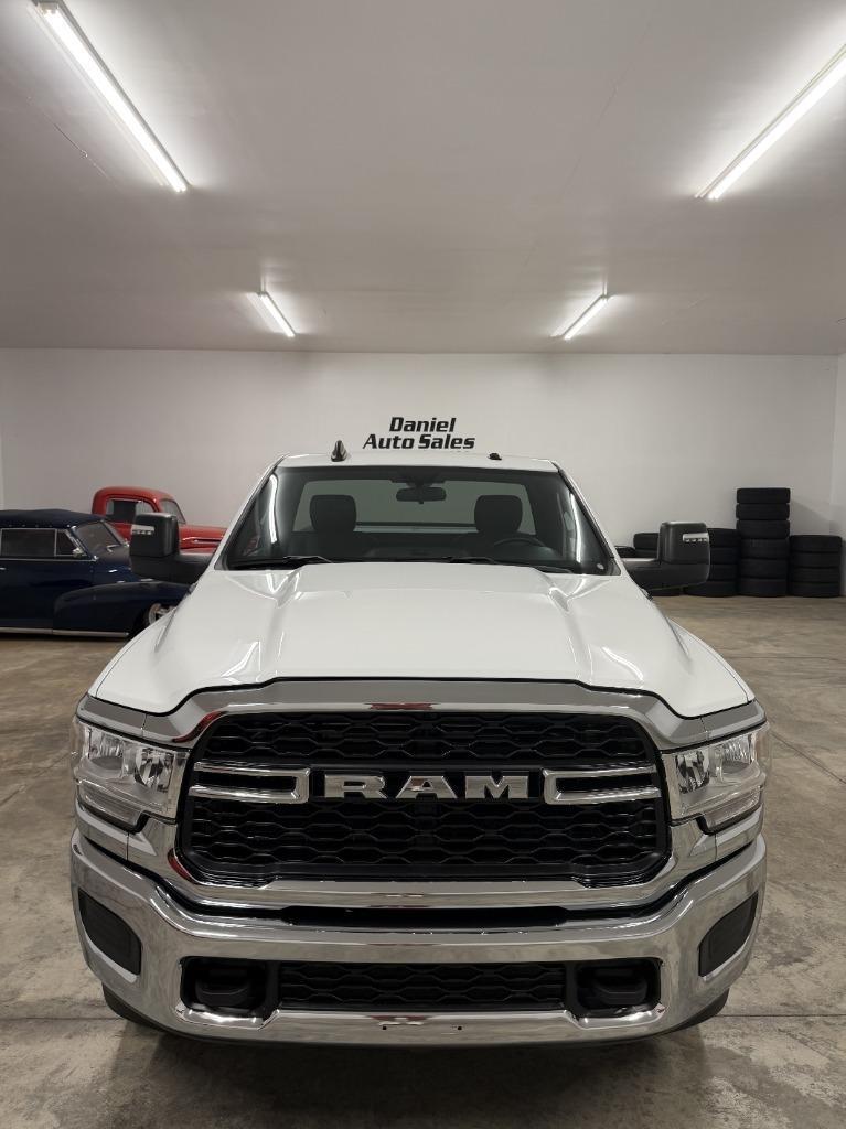 RAM 2500 ST 4WD 2024