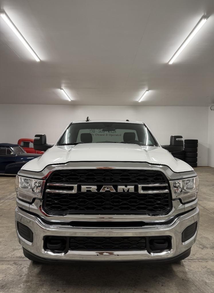 RAM 2500 ST 4WD 2024