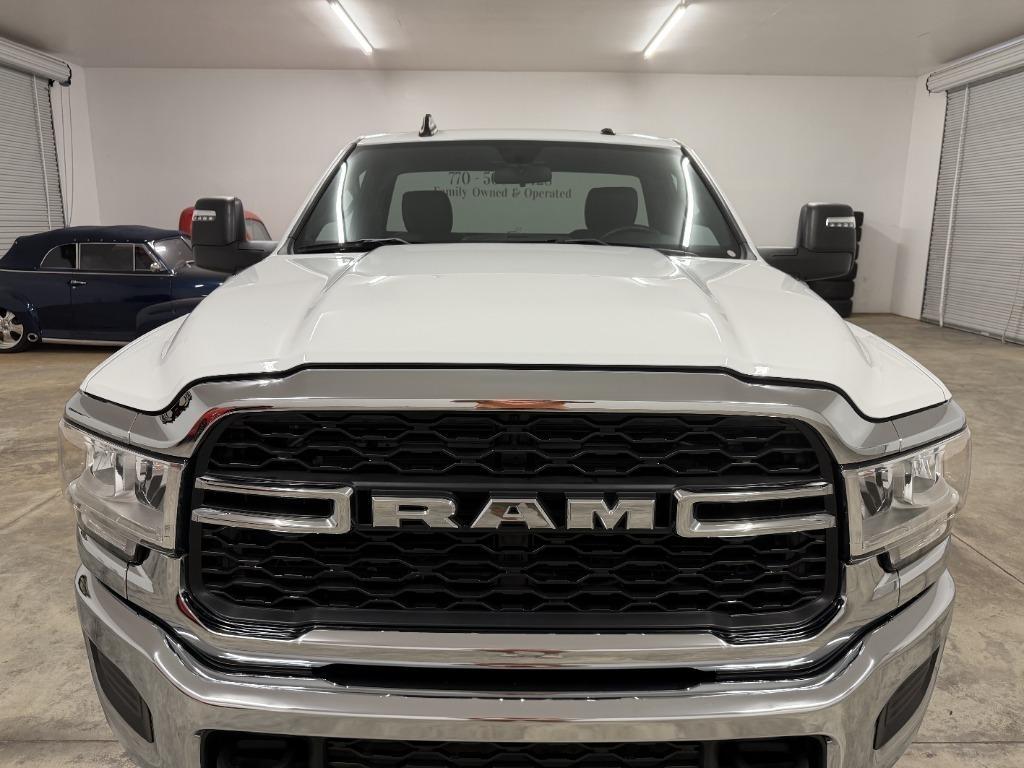 RAM 2500 ST 4WD 2024