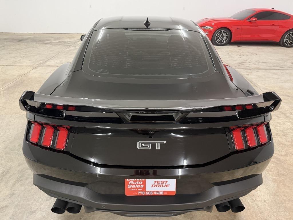 Ford Mustang GT Coupe 2025