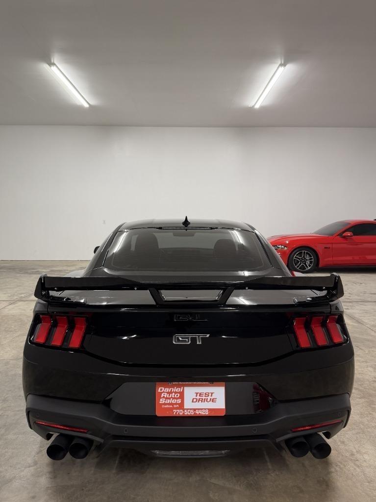 Ford Mustang GT Coupe 2025