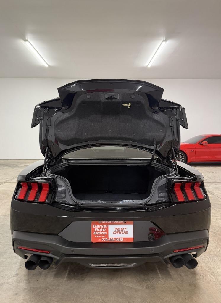 Ford Mustang GT Coupe 2025
