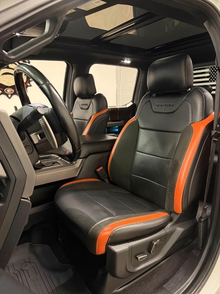 Ford F-150 Raptor SuperCrew 4WD 2017