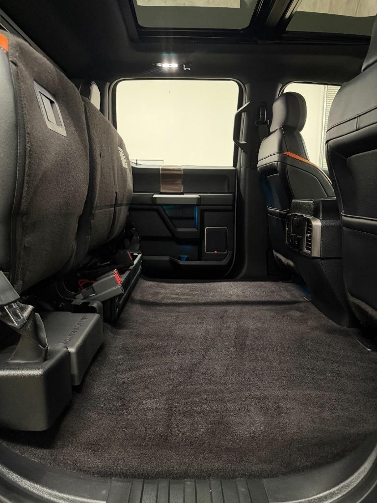 Ford F-150 Raptor SuperCrew 4WD 2017