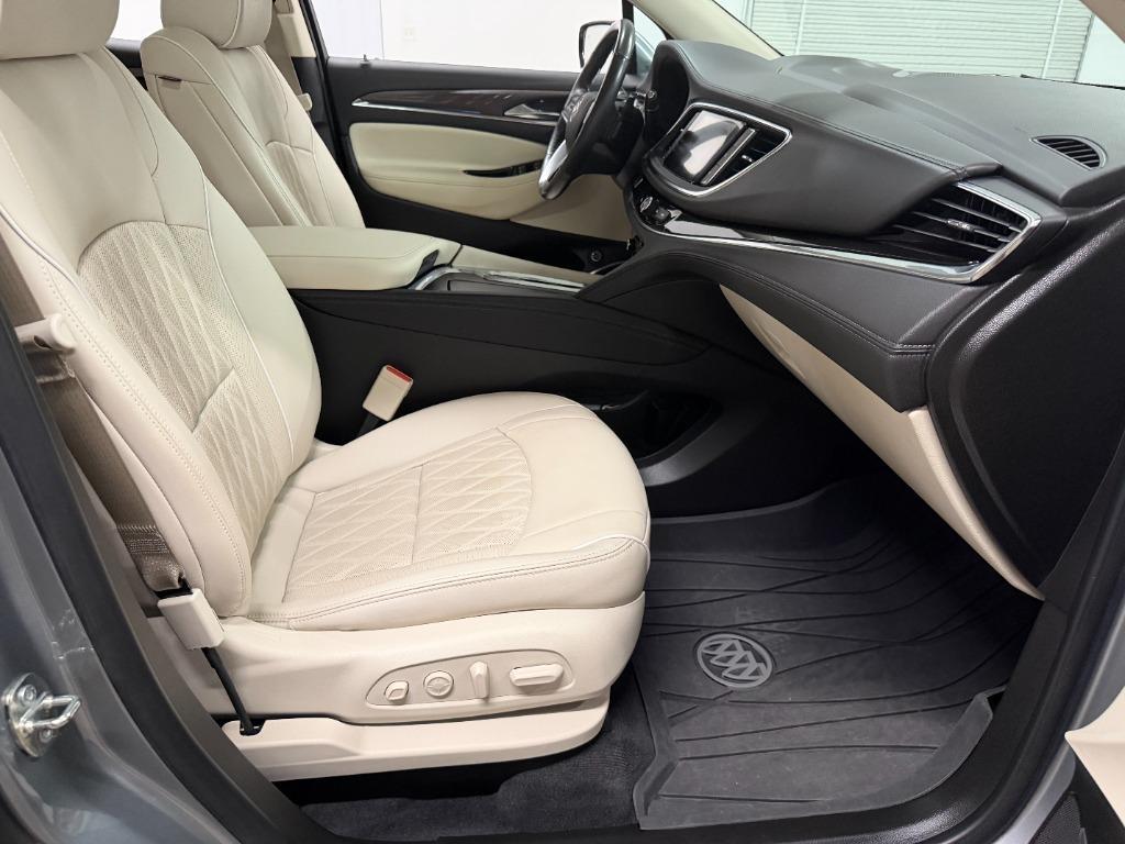 Buick Enclave Avenir FWD 2023