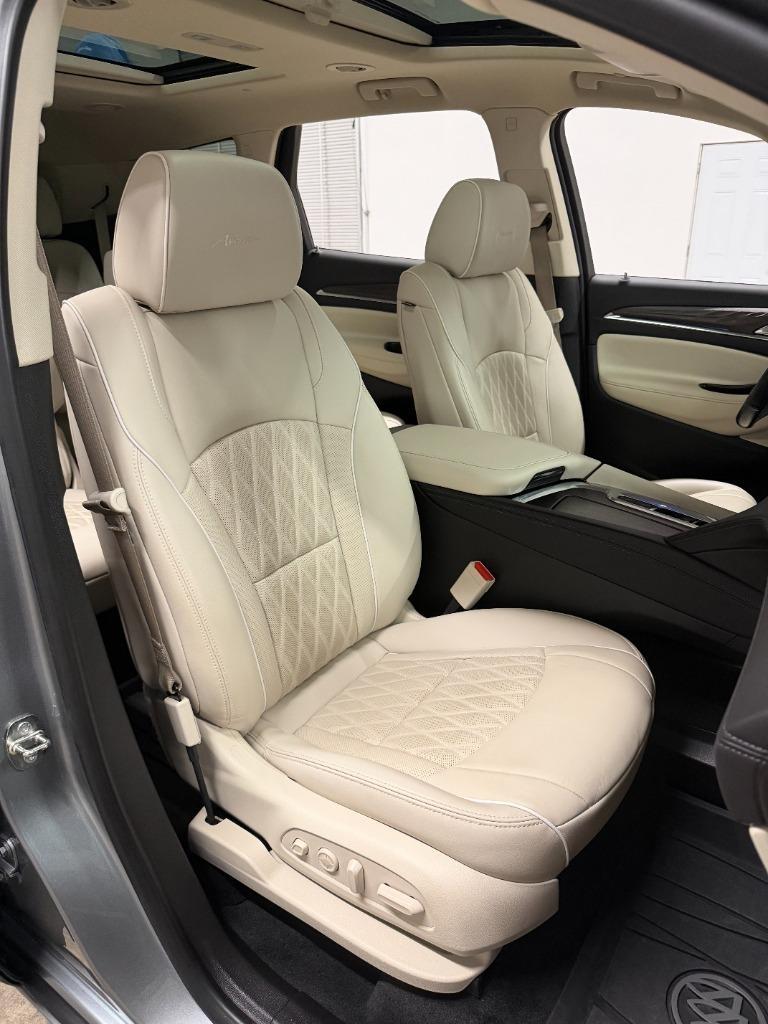 Buick Enclave Avenir FWD 2023
