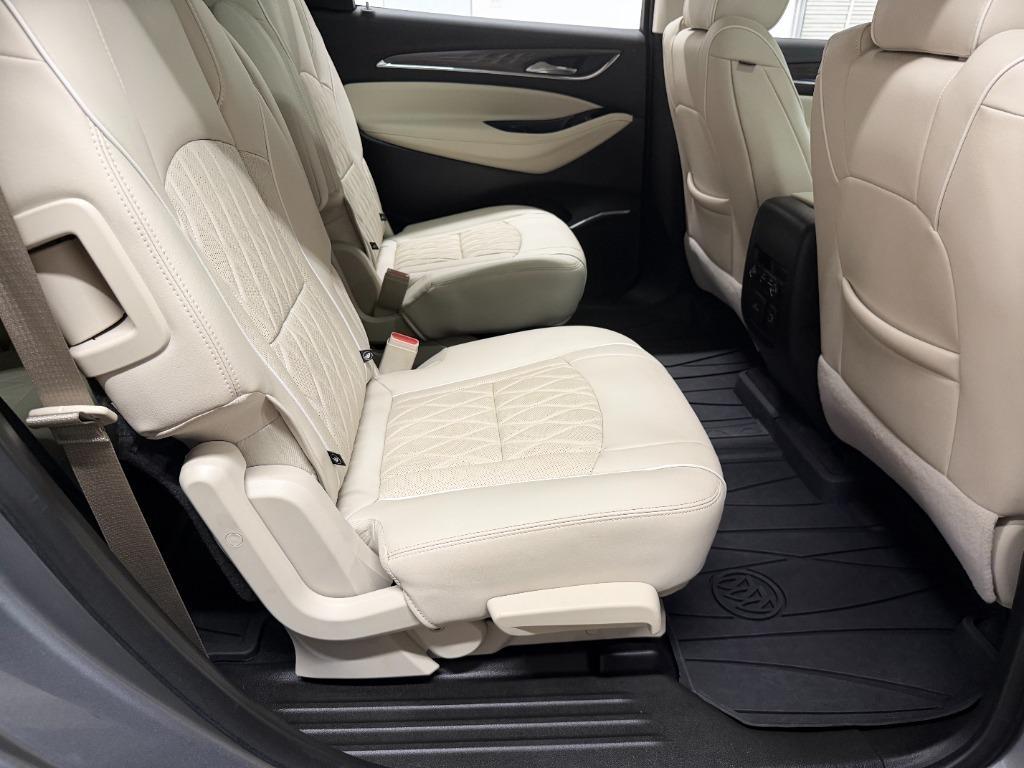 Buick Enclave Avenir FWD 2023