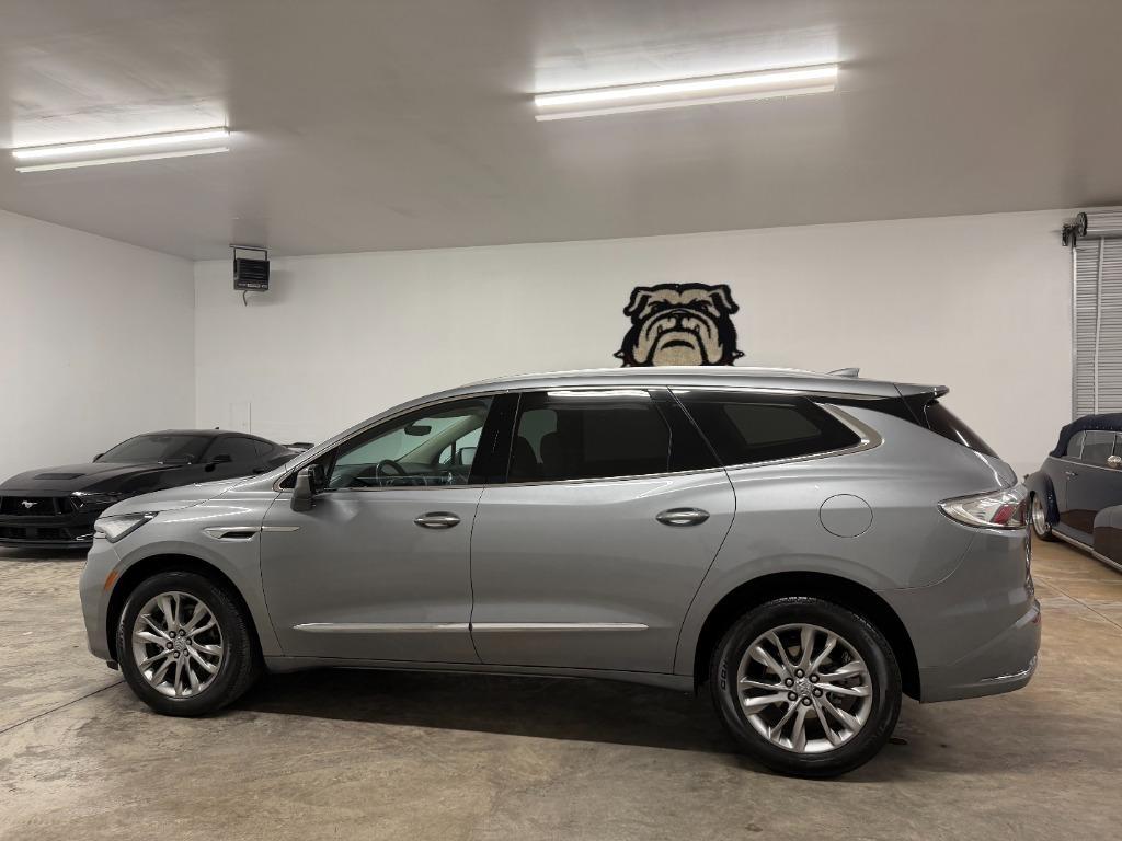 Buick Enclave Avenir FWD 2023