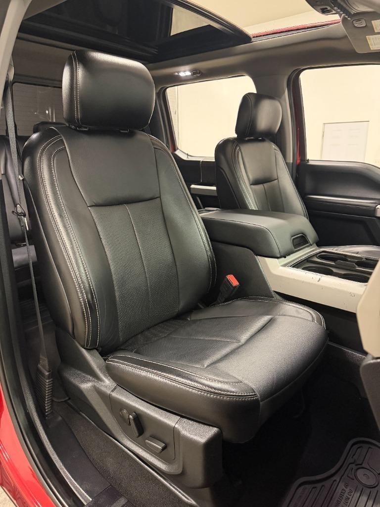 Ford F-250 SD Lariat Crew Cab 4WD 2020