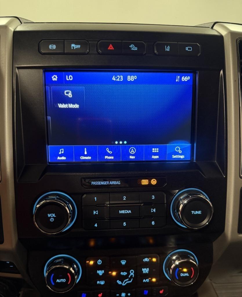 Ford F-250 SD Lariat Crew Cab 4WD 2020