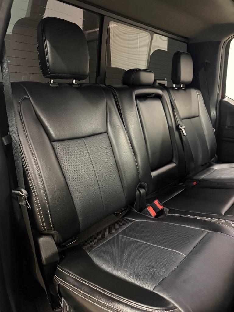 Ford F-250 SD Lariat Crew Cab 4WD 2020