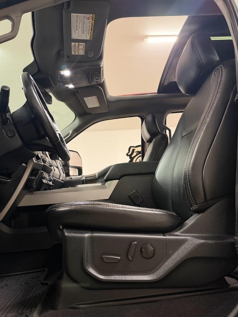 Ford F-250 SD Lariat Crew Cab 4WD 2020
