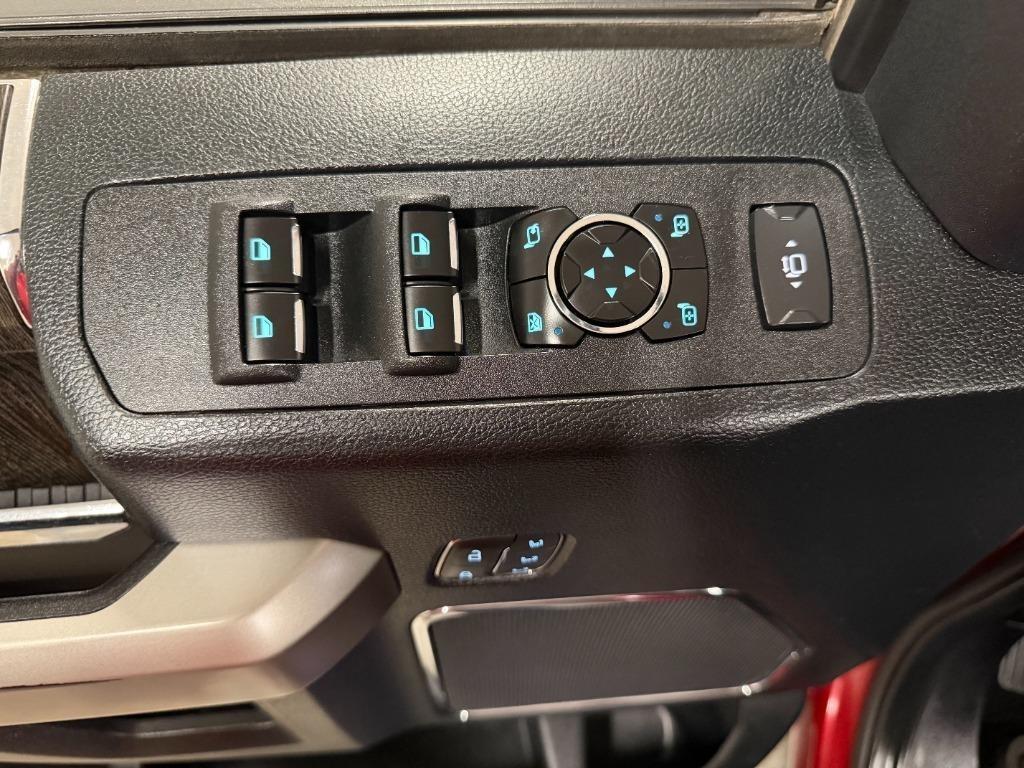 Ford F-250 SD Lariat Crew Cab 4WD 2020