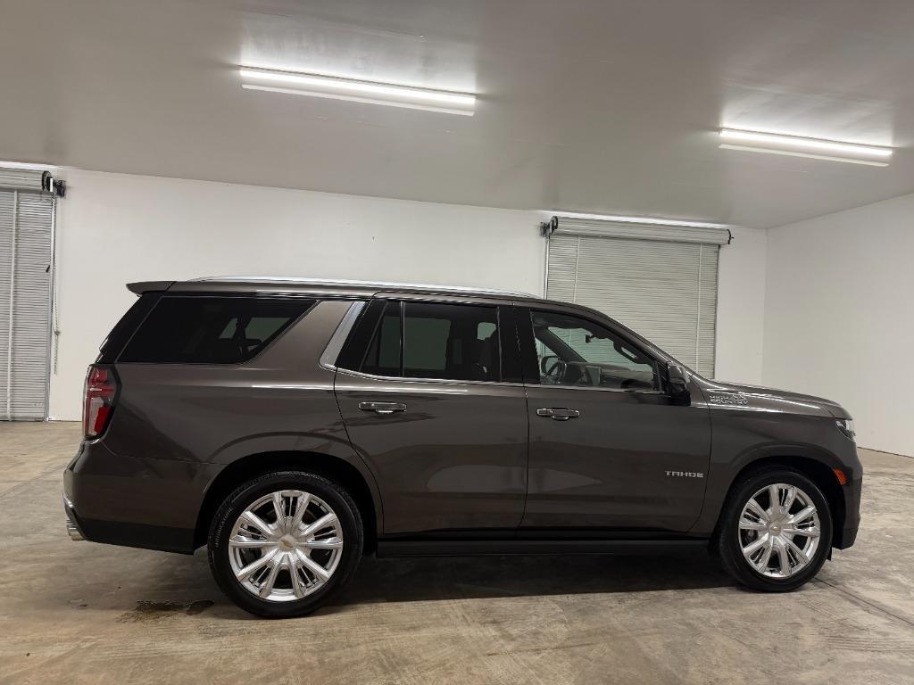Chevrolet Tahoe High Country 4WD 2021