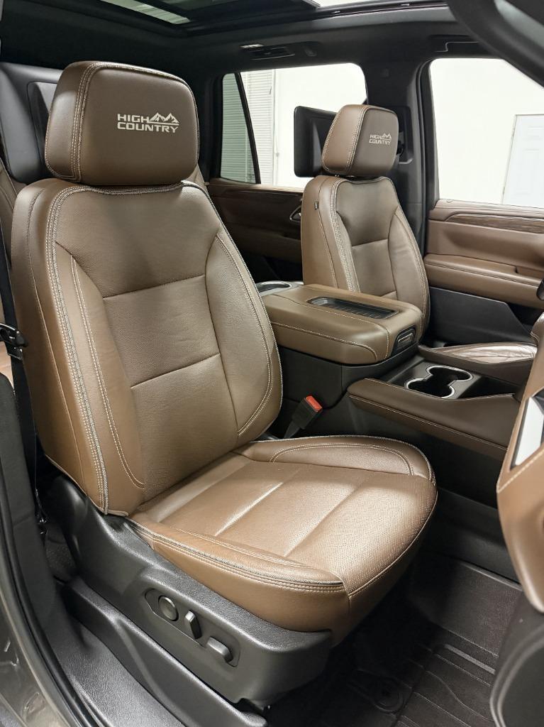 Chevrolet Tahoe High Country 4WD 2021