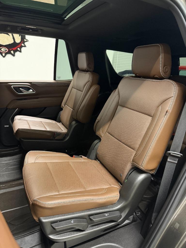 Chevrolet Tahoe High Country 4WD 2021